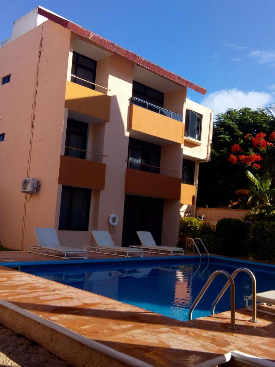 Grand Royal Lagoon Cancun Exterior photo