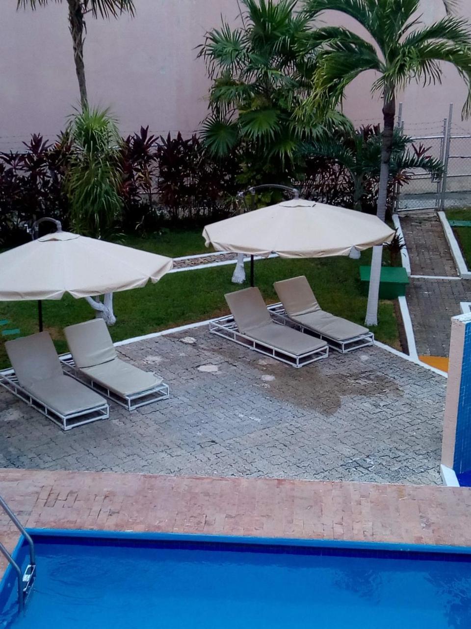 Grand Royal Lagoon Cancun Exterior photo